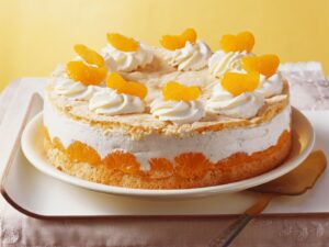 Fruit filled clementine cake