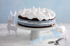 Simmer-and-stir Christmas cake