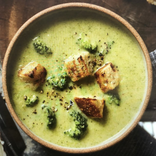 Smoked Gouda-Broccoli Soup Smoked Gouda-Broccoli Soup