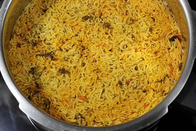 Basic biryani rice