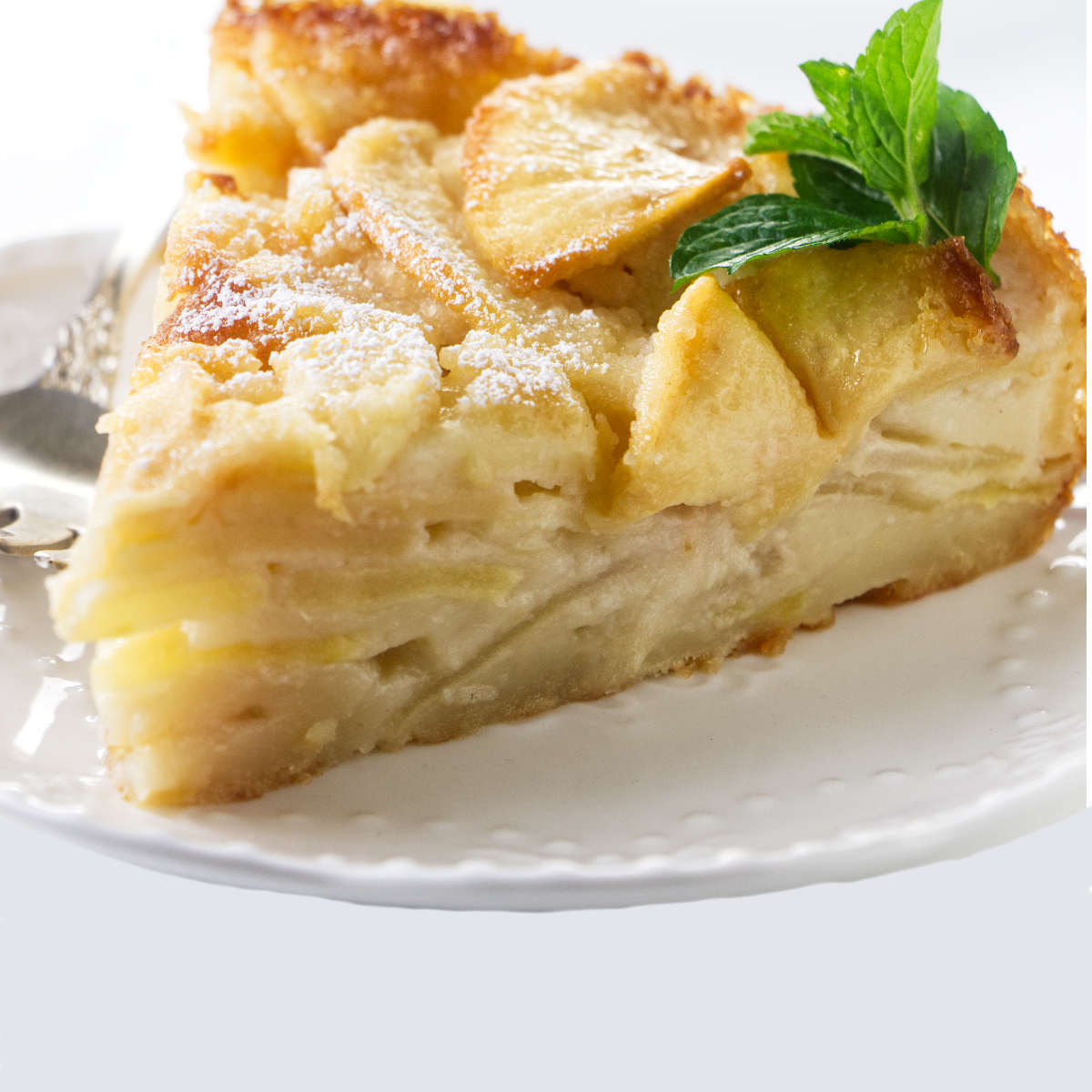 Easy Apple Cake Recipe