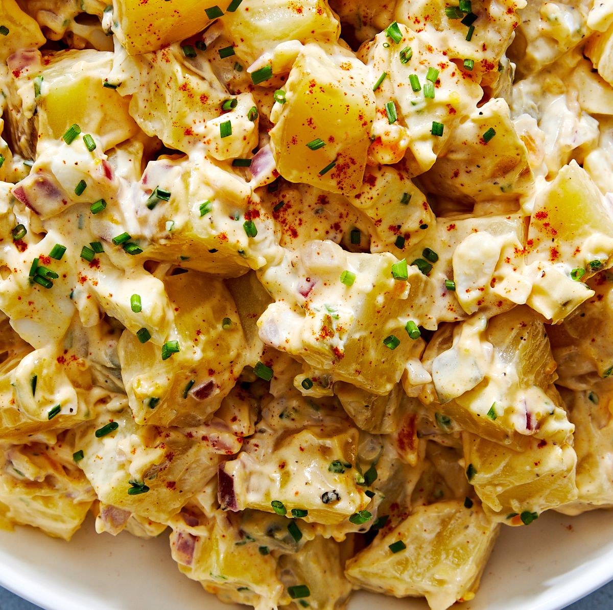 CLASSIC POTATO SALAD