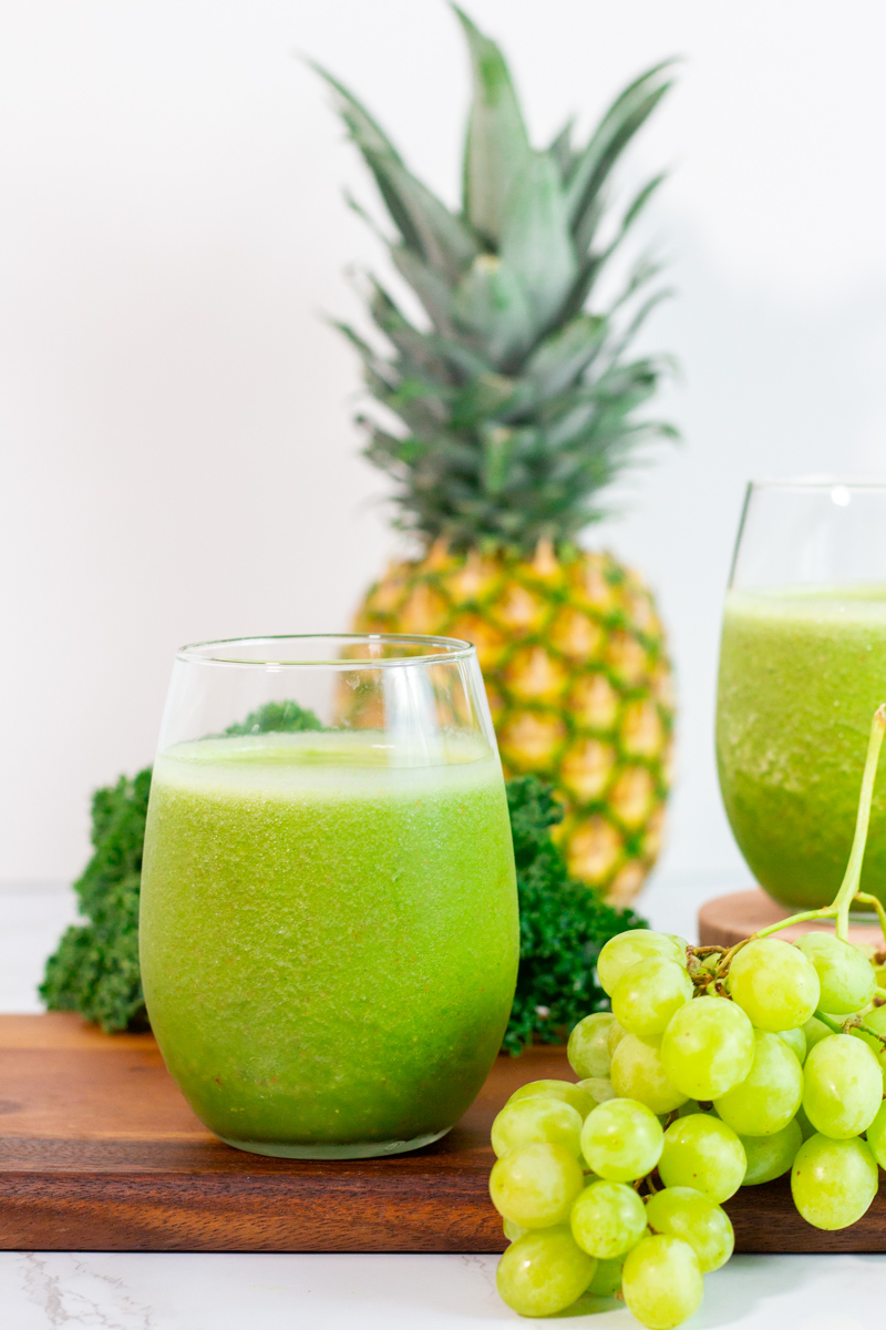 Kale and Pineapple Smoothie