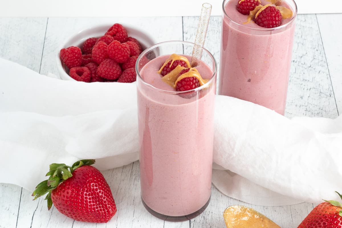 Peanut Butter and Jelly Smoothie