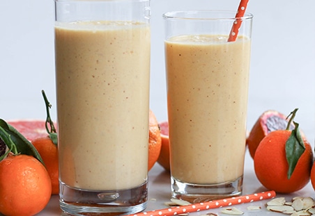 ALMOND ORANGE SMOOTHIE