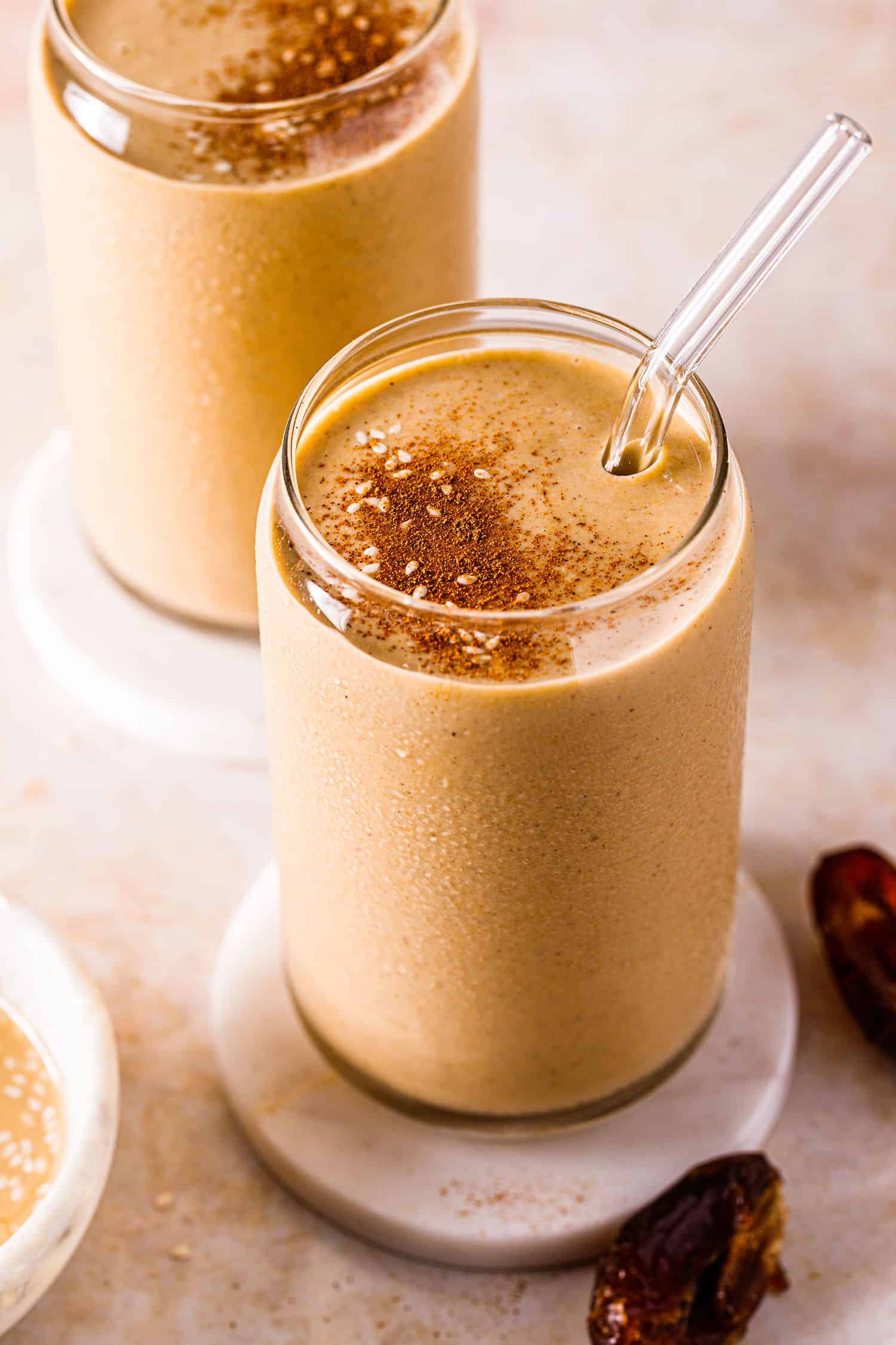 Snickerdoodle Tahini Date Smoothie