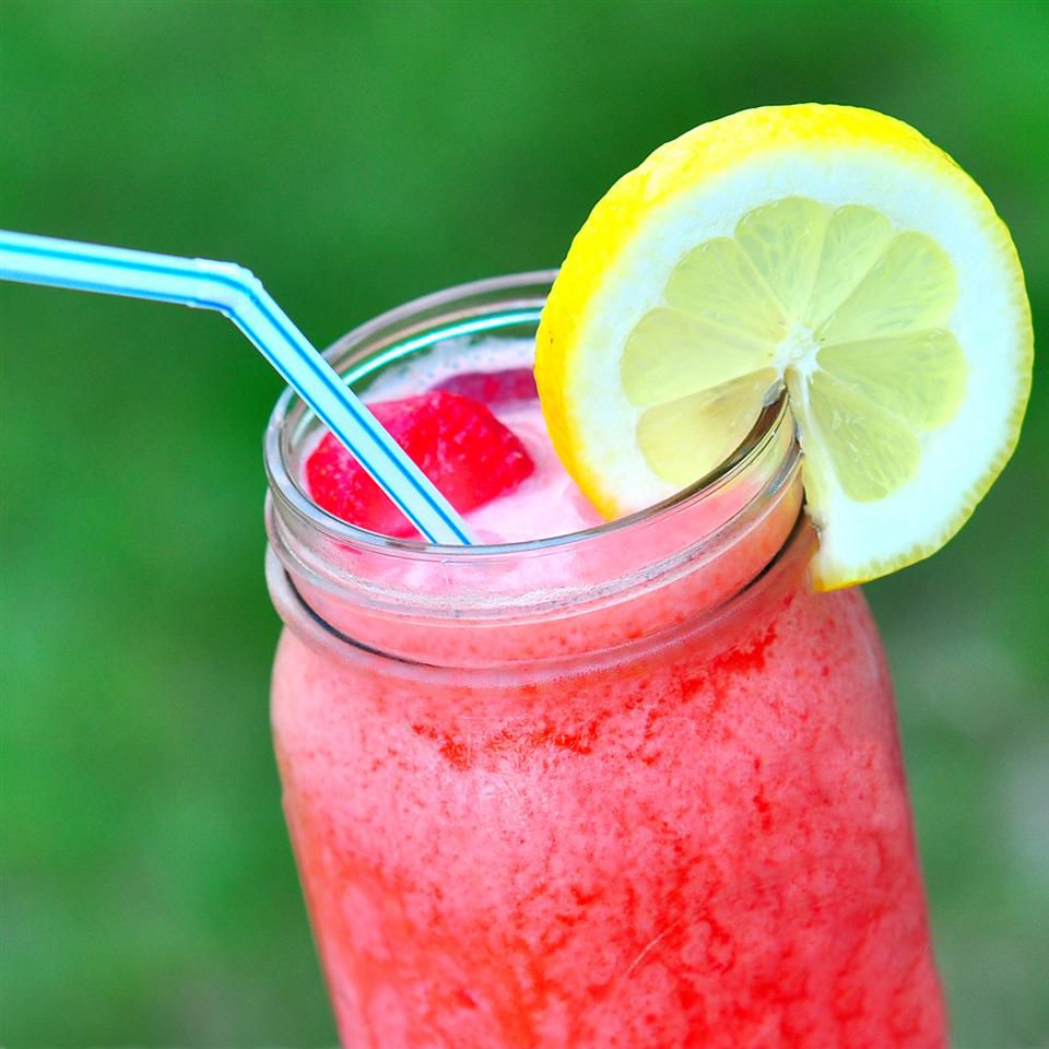 Strawberry Lemonade Smoothie